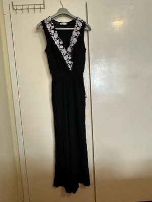 Black one-piece jumpsuit like new, size S / 36 / 8