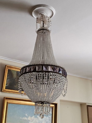 Ceiling light fixture