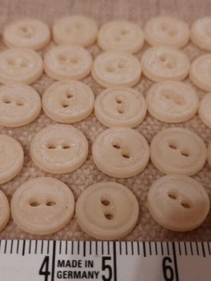 Small cream buttons new, pack of 50, diameter 1 cm