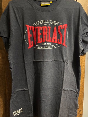 Μπλούζα Everlast XL σαν καινούργια, μαύρη