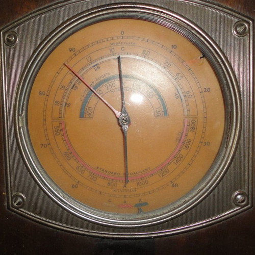 RCA antique radio from the 1930s used, rare collectible piece