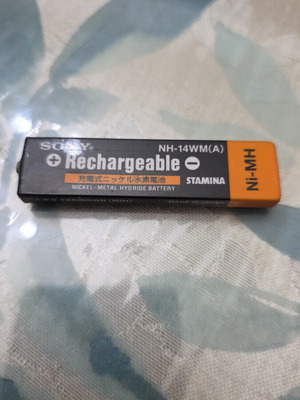 Sony Ni-MH 1350 mAh επαναφορτιζόμενη μπαταρία GumStick NH-14WM μεταχειρισμένη, ατεστίαστη