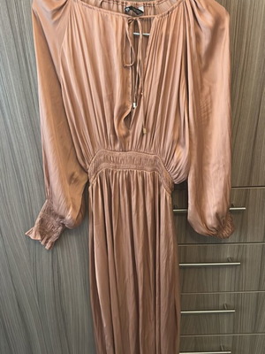 Zara dress beige, like new, size S