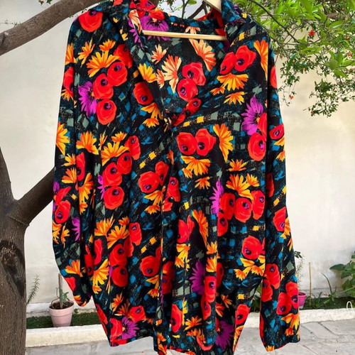 Vintage shirt like new, multicolor, size S-XL