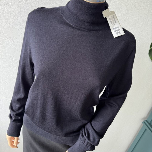 COS 100% merino wool turtleneck top, size M, navy