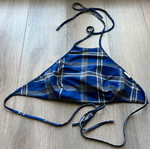 Women's top blue patterned cropped like new
