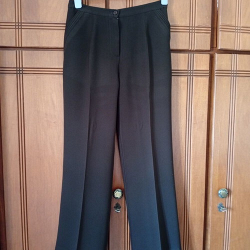 Women's pants size M like new, dark brown classic cut