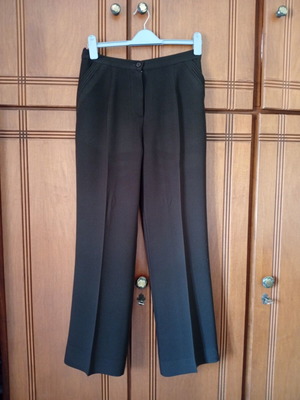 Women's pants size M like new, dark brown classic cut