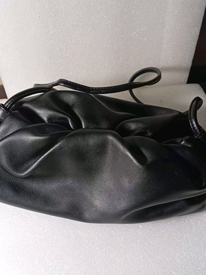 Black evening shoulder bag in faux leather like new