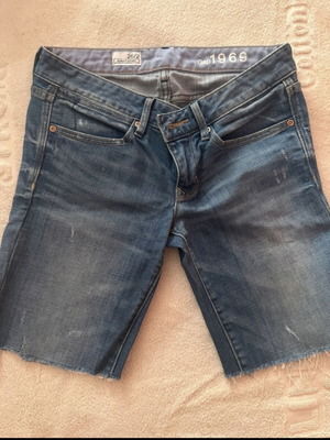 GAP denim shorts like new, size S 36 8, blue