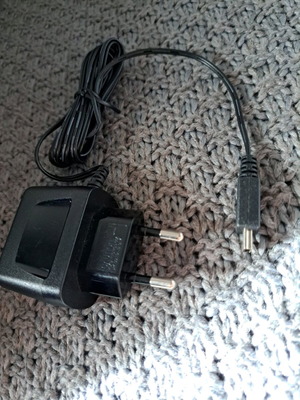Mini USB charger like new