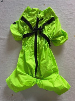 Waterproof dog raincoat, light green, size 7-10 kg