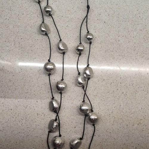 Long necklace with 2 strands new