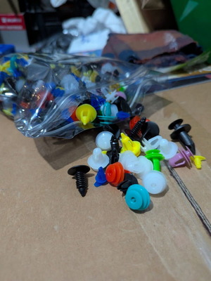 Car Clip Set 200+ New Universal for Trim and Upholstery