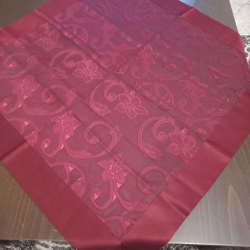 Tablecloth new in burgundy color with border A51