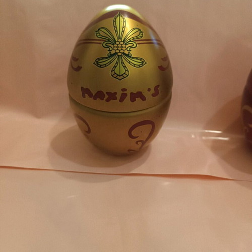 Metal Collectible Eggs Maxim's de Paris Set New
