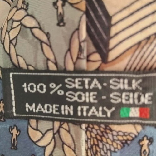 Silk tie like new, multicolored