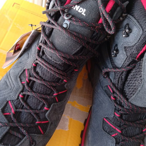 Meindl Tonale GTX men's hiking boots, black and red, size 45