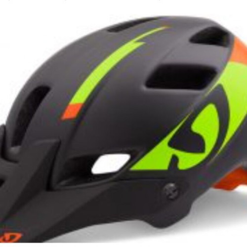 Giro Feature MIPS Kids Bicycle Helmet like new
