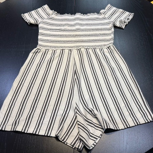 Bershka one-piece shorts used, size L, black and white