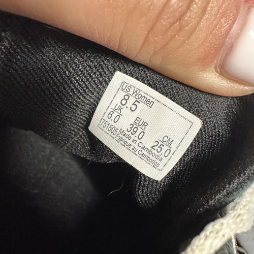 Vans shoes used, size 39, black athletic