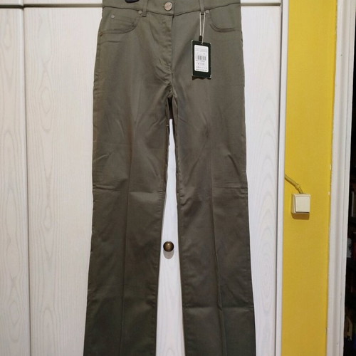 Lui e Lei women's khaki pants new with tag, size S