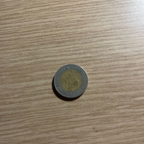 Rare 100 Lek Albania Coin new