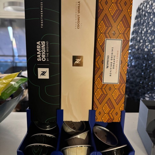 Triple holder for Nespresso Vertuo capsules