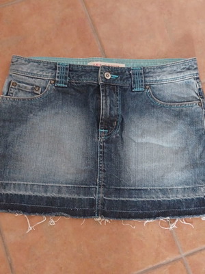 Zara mini denim skirt like new, size M