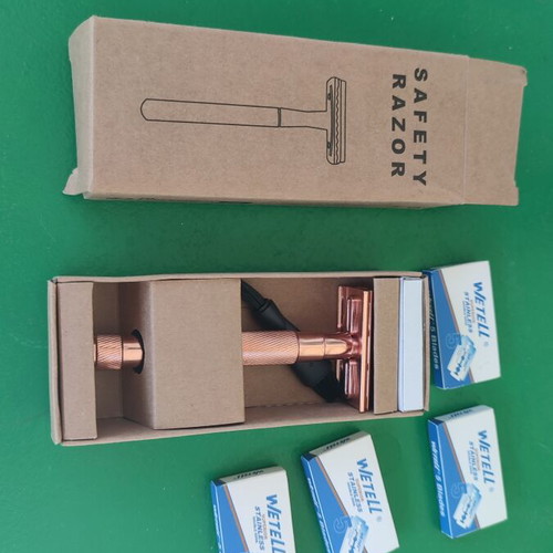 Unisex safety razor in rose gold with 15 blades gift