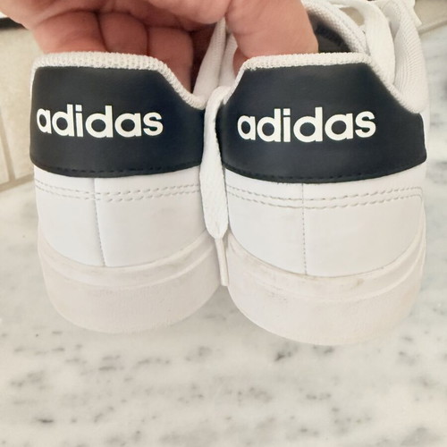 Adidas sneakers like new, size 37, black and white