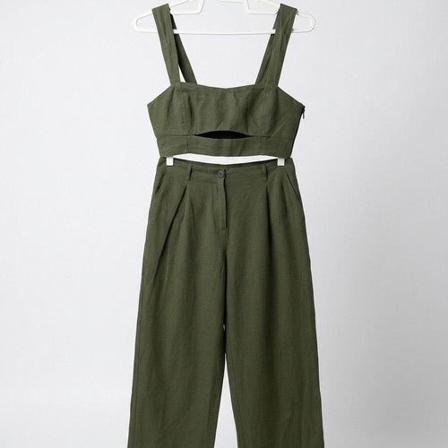 Two-piece set crop top and high-waisted pants, like new, olive green