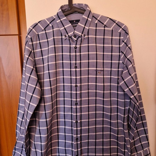 Navy & Green shirt new, size Medium, blue