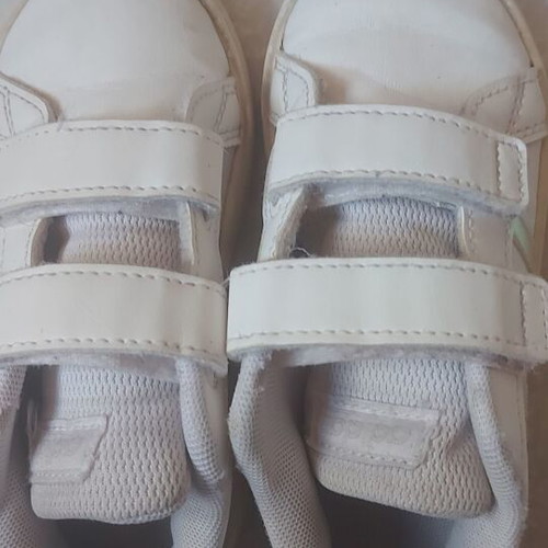 Adidas girls leather shoes size 24 used, white sports