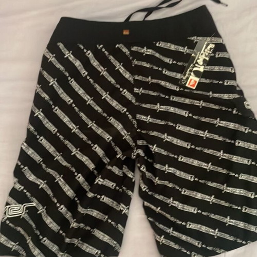 Quicksilver swimwear new, size 32