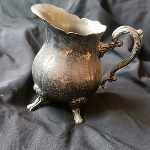 Vintage silver-plated milk jug like new