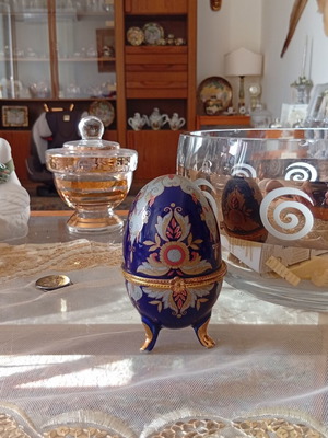 Decorative handmade porcelain egg jewelry box new