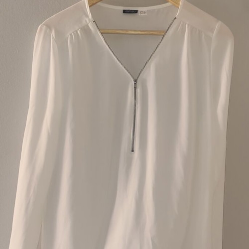 Sheer shirt medium Esmara white like new