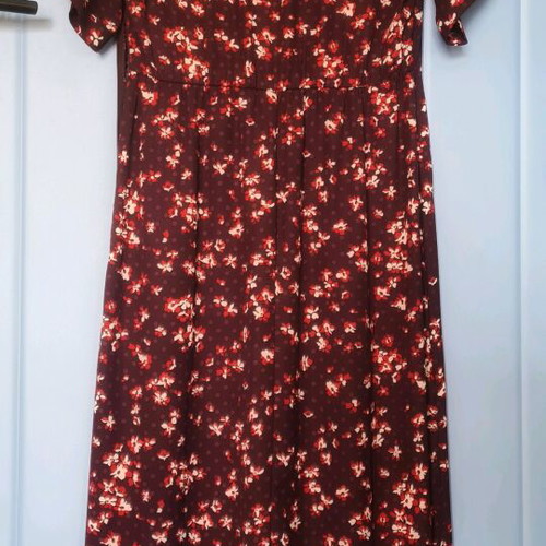 Maxi floral dress H&M like new, burgundy with retro pattern