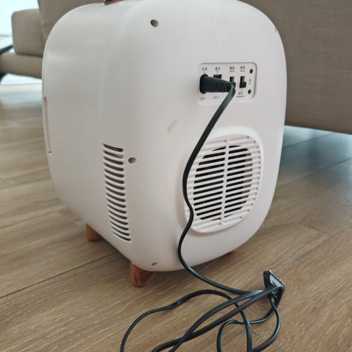 Baseus Mini Fridge used with minor scratches
