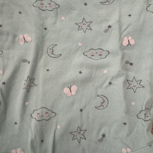 Carter's bodysuit like new for 6 months old