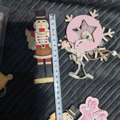 Christmas Wooden Ornament Set like new with vintage style