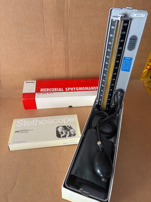 Sphygmomanometer with stethoscope from 1974 new