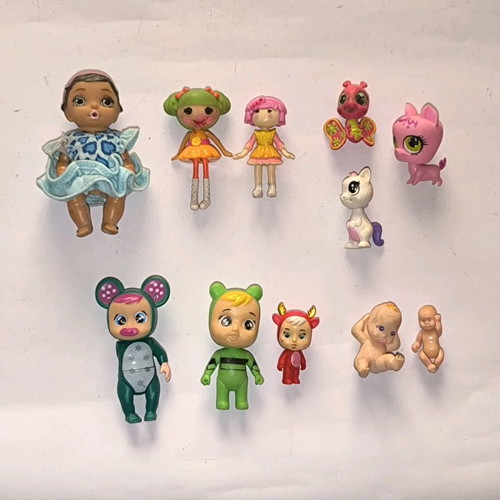 Figures used, pack of 11 with Lalaloopsy, Littlest Pet Shop, Little Pony