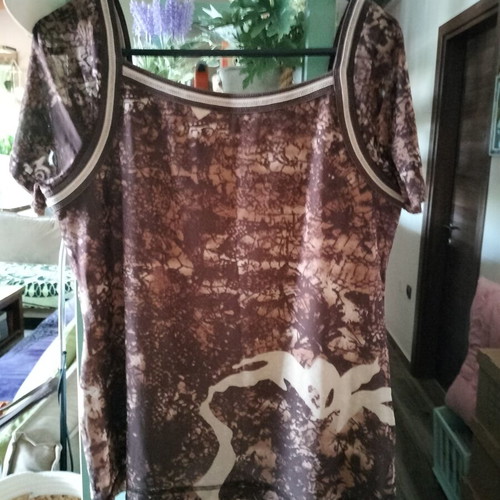 Blouse with transparency and elastic cotton lining used, size L