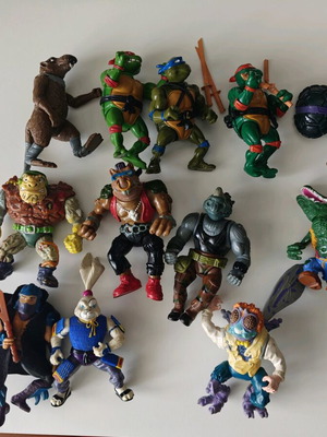 TMNT Ninja Turtles Lot 12 Figures Like New