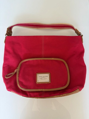 Tommy Hilfiger shoulder bag used, vintage red canvas with leather details