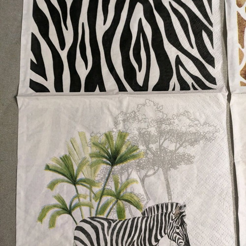 Craft napkins new, 5 different designs, regular size