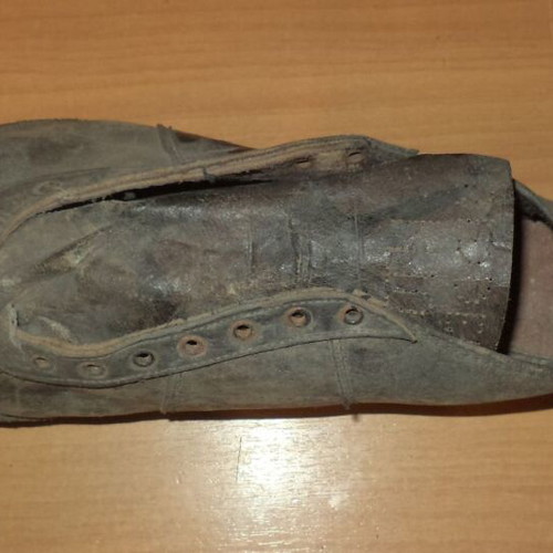 Riddell Leather Running Shoe used, 1940s, track and field