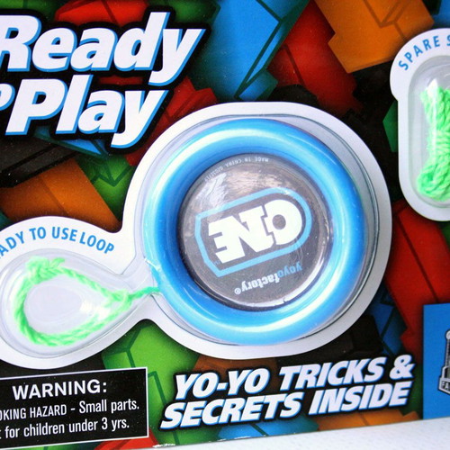 YoYo Factory One Ready to Play new with extra string